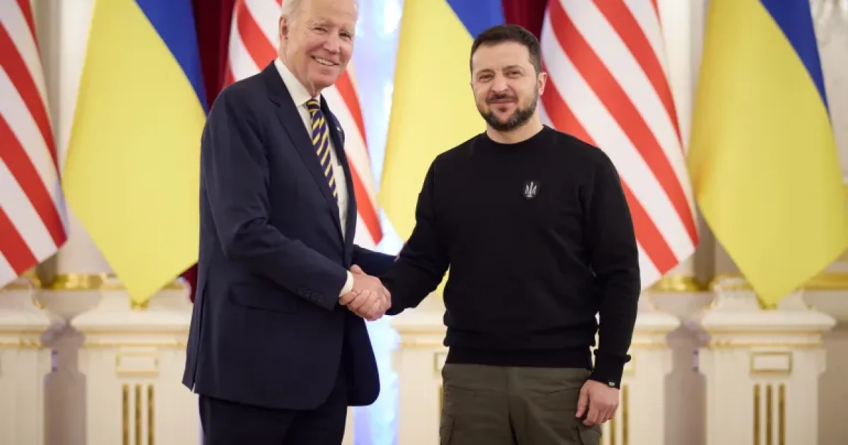Zelensky oo beeniyay in Washington ay uga digtay dalkiisa faafinta dukumentiyadii sir ahaa