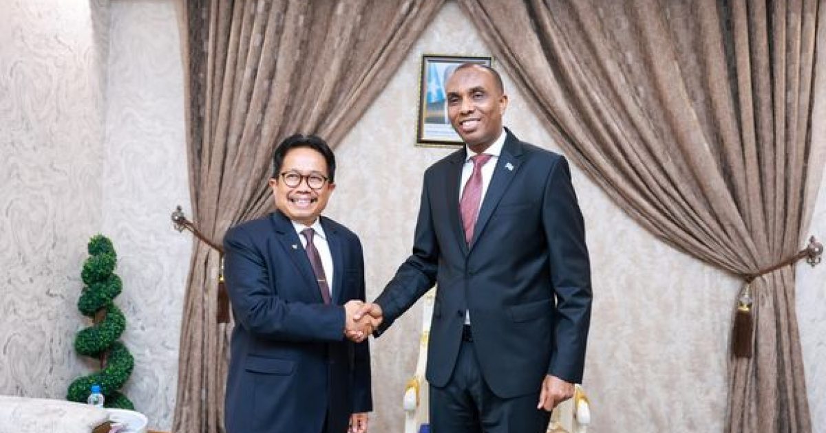 Ra’iisul Wasaaraha XFS oo xafiiskiisa ku qaabilay Danjiraha Dowladda Indonesia u qaabilsan Soomaaliya