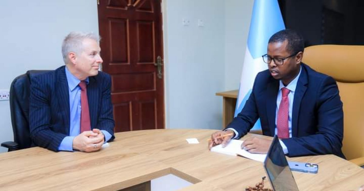 Agaasimaha Guud ee Wasaaradda Arrimaha Gudaha oo qaabilay wafdi ka socday Finland “SAWIRRO”