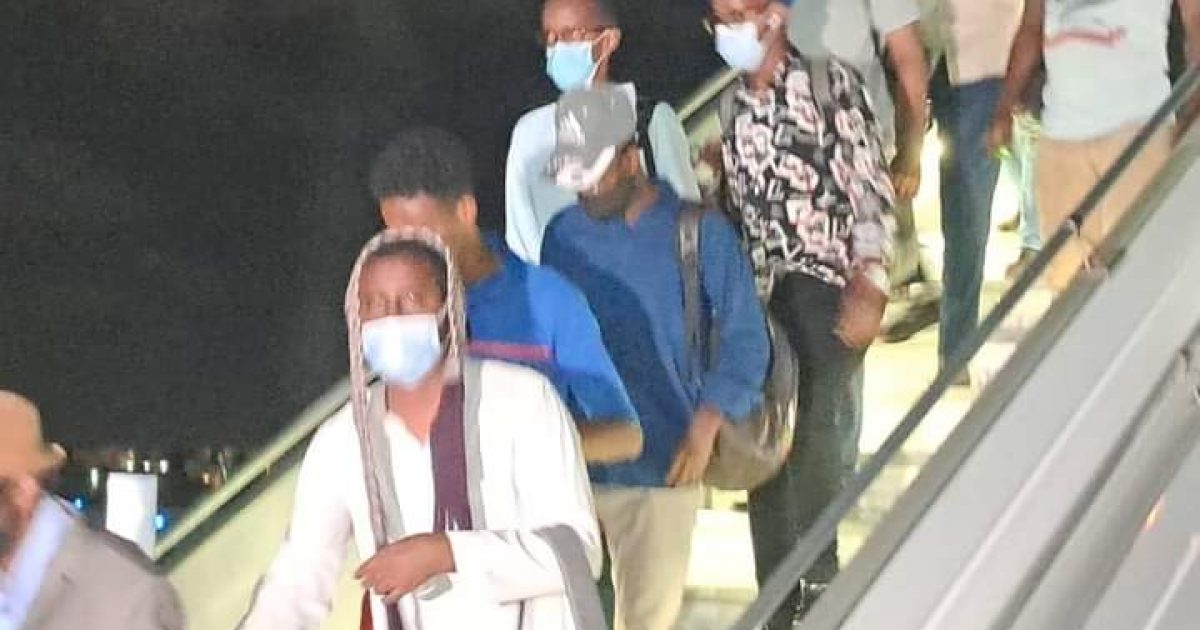 Dowladda oo caawa Muqdisho ka soo dajisay 93 muwaadiniinteena ah oo ku xanibnaa Suudaan