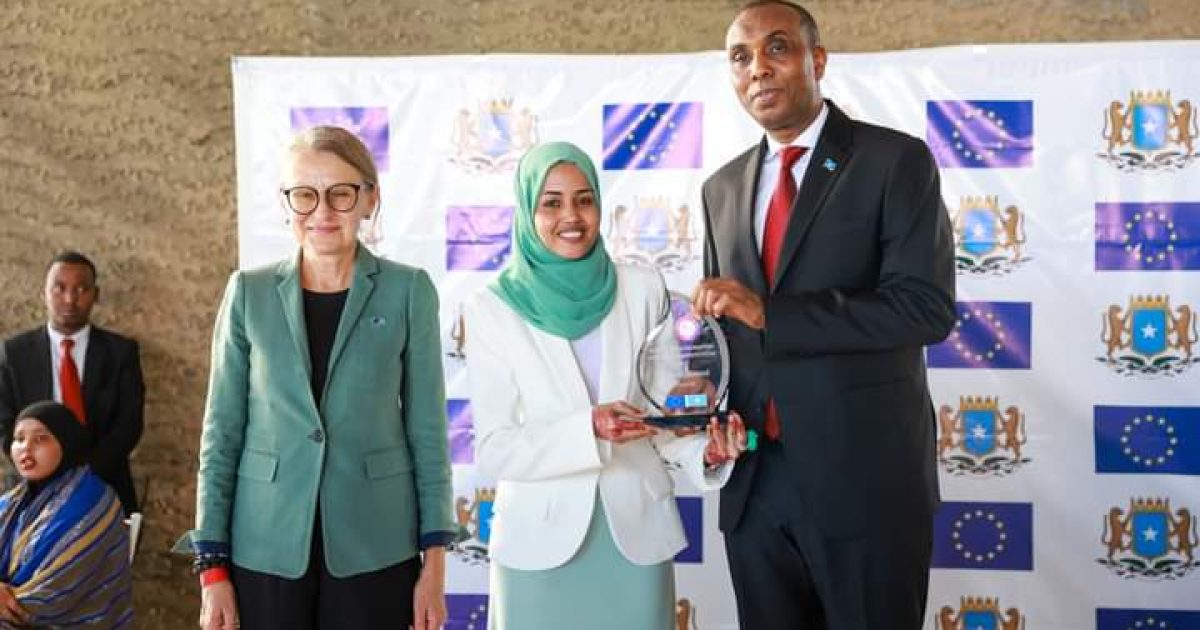 Ra’iisul Wasaare Xamse oo ka qeybgaley maalinta Midnimada iyo Nabadda ee Yurub oo lagu qabtay Muqdisho “SAWIRRO”