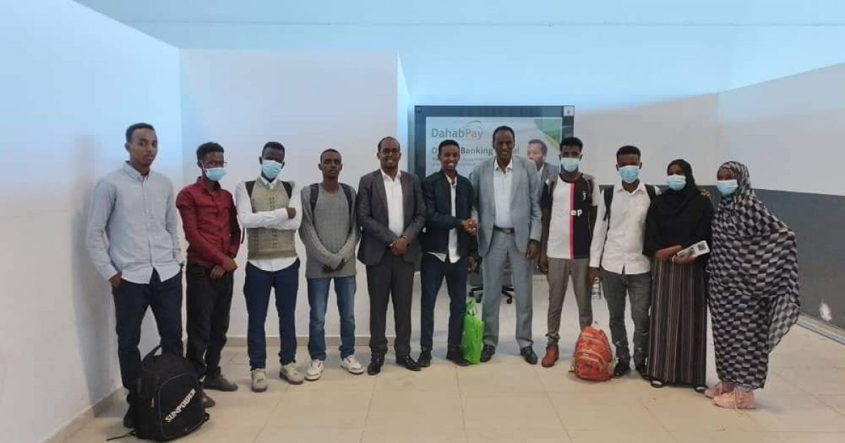 Muwaadiniin Soomaaliyeed oo kasoo bad-baaday dagaalada Suudan oo soo gaaray dalka