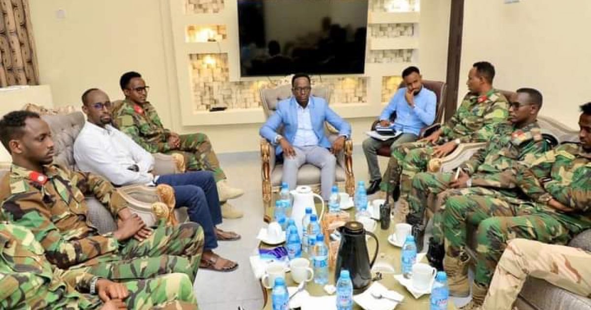 Guddoomiye Ku-xigeenka Amniga G/Banaadir oo la kulmay saraakiisha ciidanka xasilinta Caasimadda