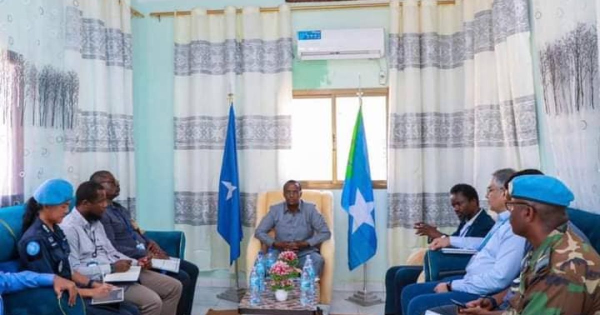 Madaxweyne Cali Guudlaawe oo la kulmay wafdi ka socday QM
