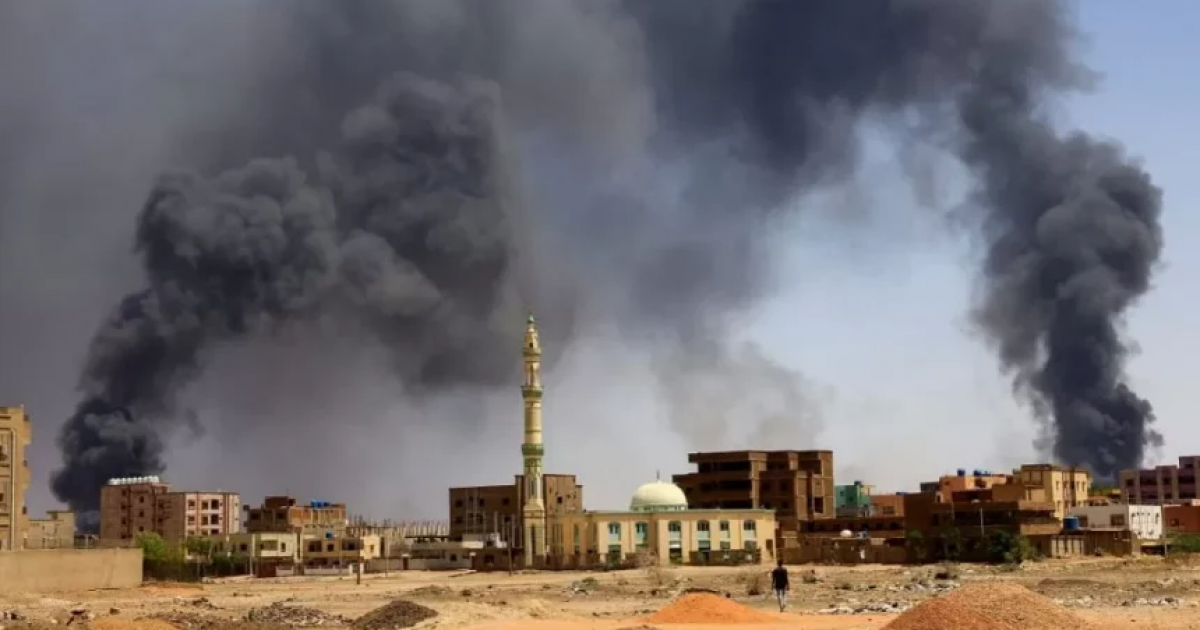 Sacuudiga oo dalkiisa ku martigaliyay dhinacyada isku haya Suudaan