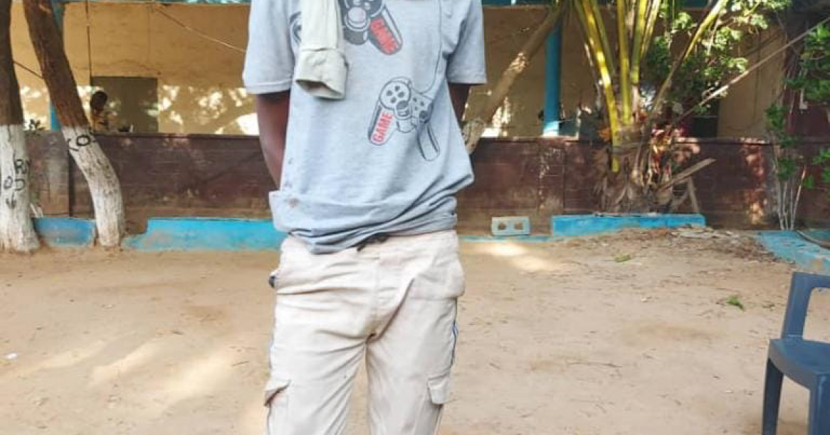 Ciidanka ammaanka Caasimadda oo gacanta ku dhigay dhagar qabe katirsan khawaarijta