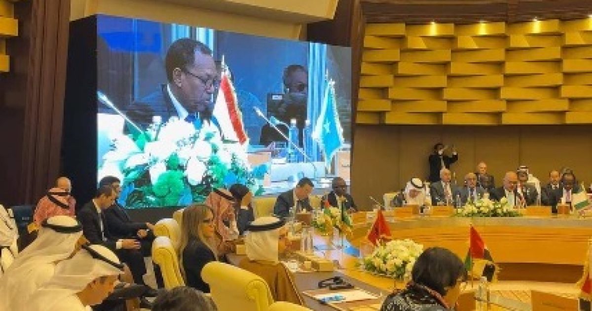 Wasiirka Maaliyadda XFS oo khudbad ka jeediyay shirka sanadlaha ah ee Bangiga horumarinta Islaamka