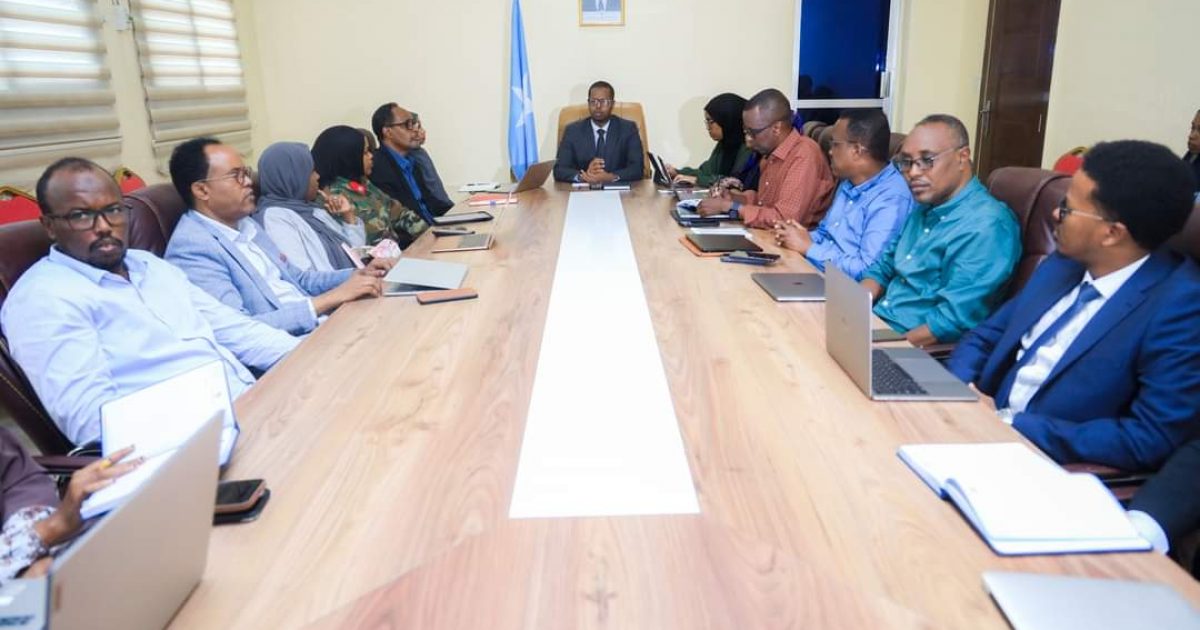 Agaasime Caydaruus Cabdulle oo kulan la qaatay teemka Barnaamijka Xasalinta 