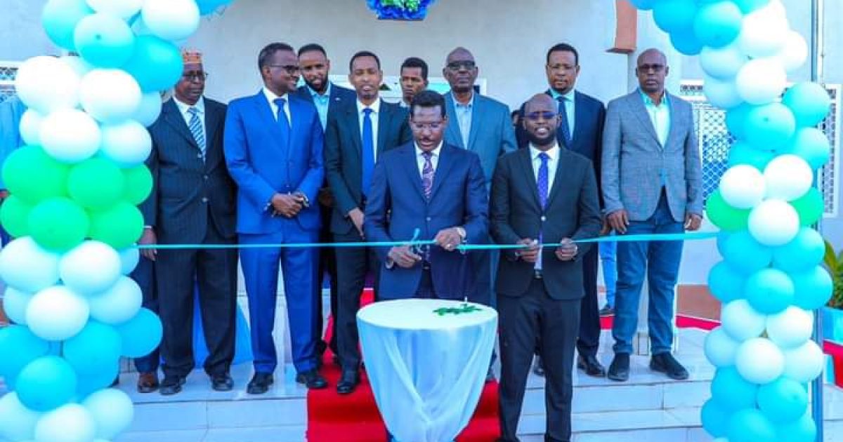 Madaxweynaha Galmudug oo xarigga ka jaray dhismaha cusub ee Wasaaradda Waxbarashada “SAWIRRO”