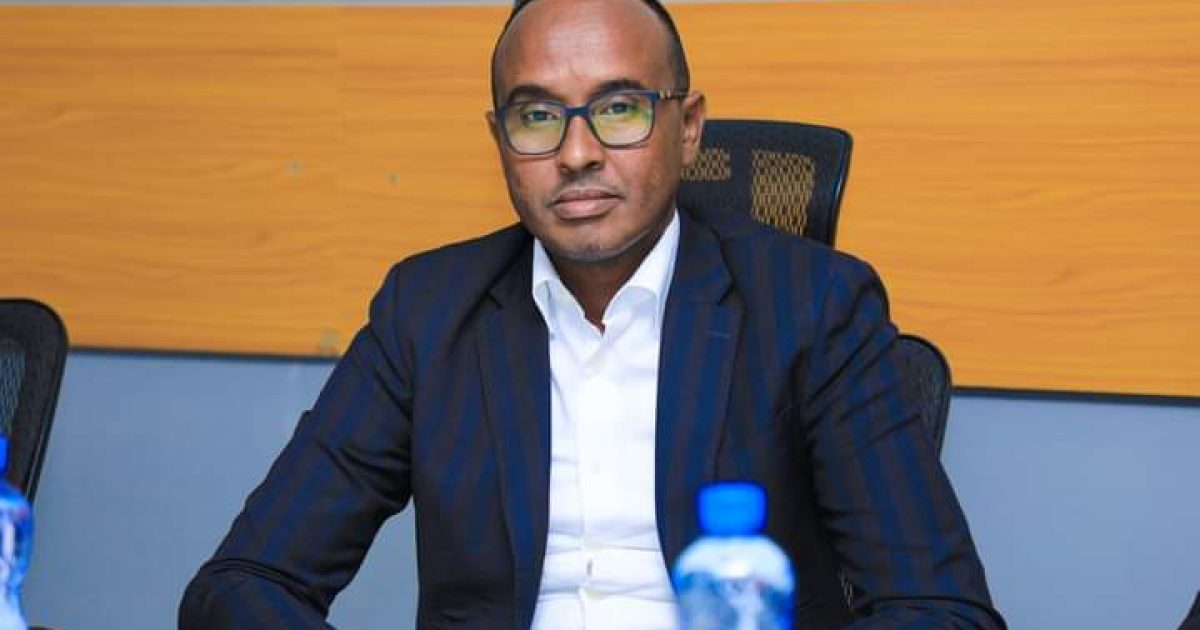 Guddoomiyaha Hay’adda SoDMA oo kulan la qaatay Wasiiro ka tirsan Puntland “SAWIRRO”