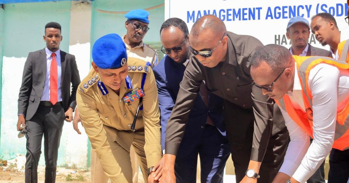 Ra’iisul Wasaare Xamse oo dhagax dhigay xarun loogu talagalay daryeelka dhawacyada “SAWIRRO”