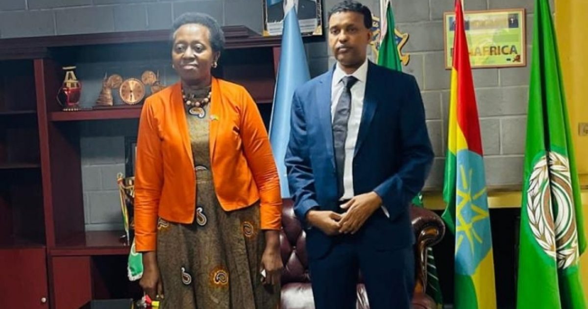 Danjiraha JFS ee Ethiopia oo Xafiiskiisa ku Qaabilay Madaxa Xafiiska UNSOS ee Soomaaliya