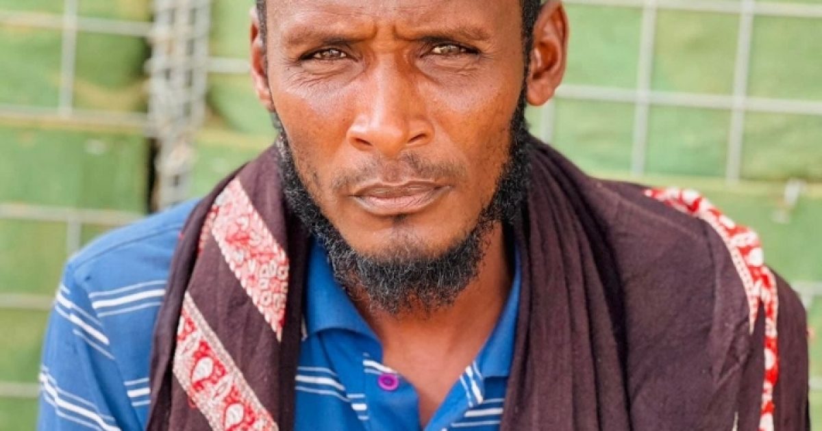 Cali Ibraahim oo ka tirsan Khawaarijta Al-Shabaab oo isku dhiibay ciidanka xoogga dalka