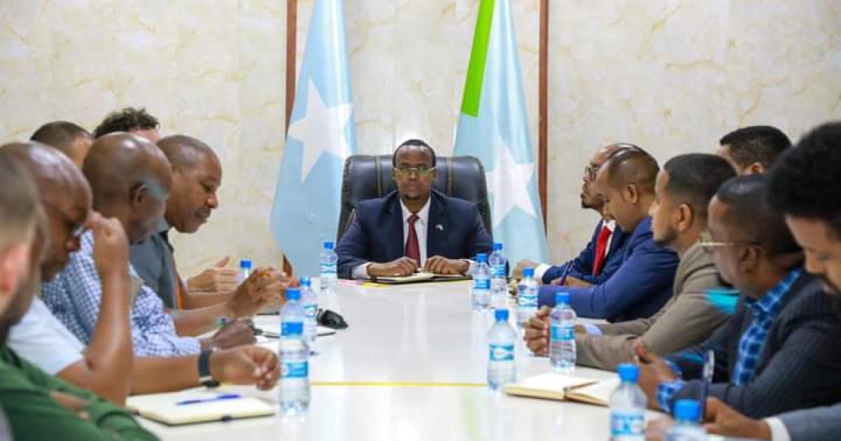 Madaxweynaha Hirshabeelle oo qaabilay wafdi ka socday Hay’addaha Caalamiga ah