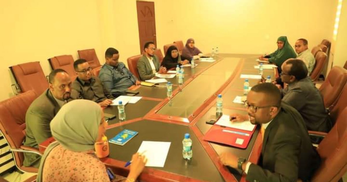 Guddiga Horumarinta Adeegga Bulshada ee Golaha Shacabka oo ka dooday sharciga Shaqaalaha