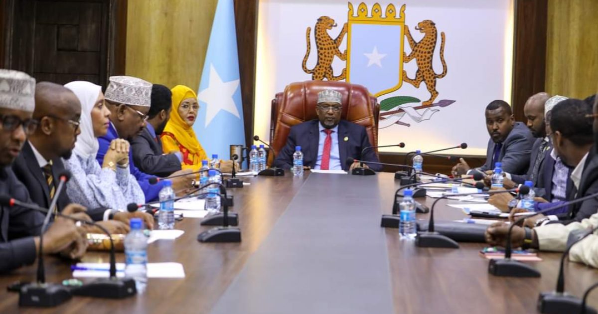 Guddoomiyaha Golaha Shacabka oo kulan la qaatay Guddiga joogta ah “SAWIRRO”