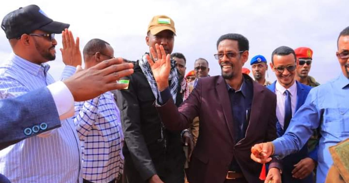 Madaxweyne ku-xigeenka Jubbaland oo si diiran loogu soo dhoweeyay degmada Doolow “SAWIRRO”