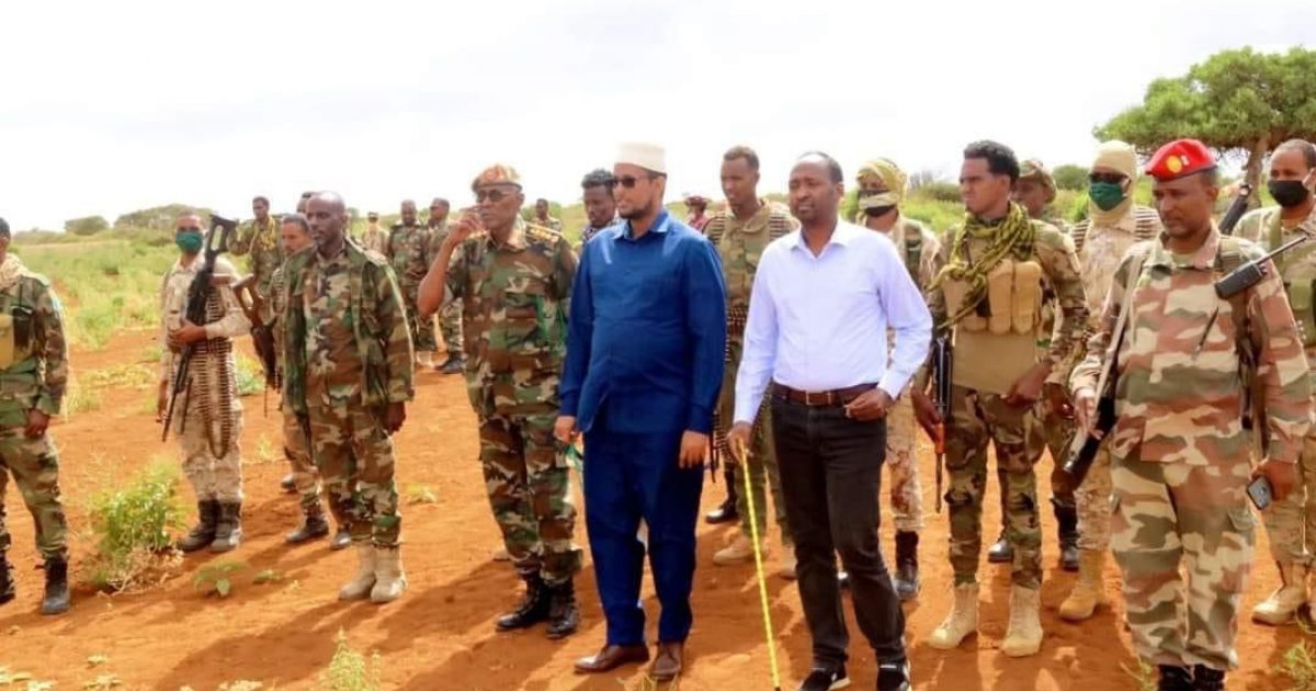 Wasiir ku-xigeenka Awqaafta Soomaaliya oo kormeeray ciidamo ku sugan furimaha dagaalka