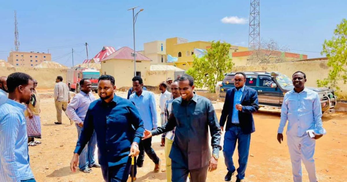 Wasiirka Warfaafinta Galmudug oo kormeeray xarunta Duqa Degmada Gaalkacyo “SAWIRRO”
