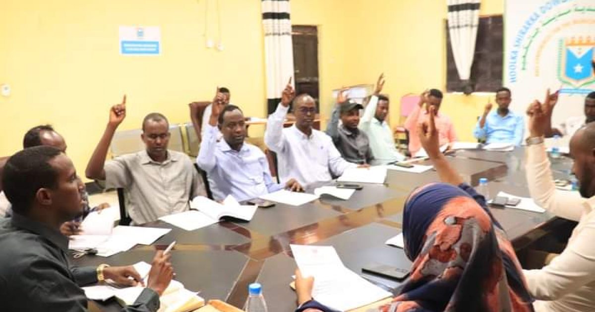 Golaha Deegaanka  Gaalkacyo oo cod aqlabiyad leh ku ansixiyay habraaca Waxbarashada