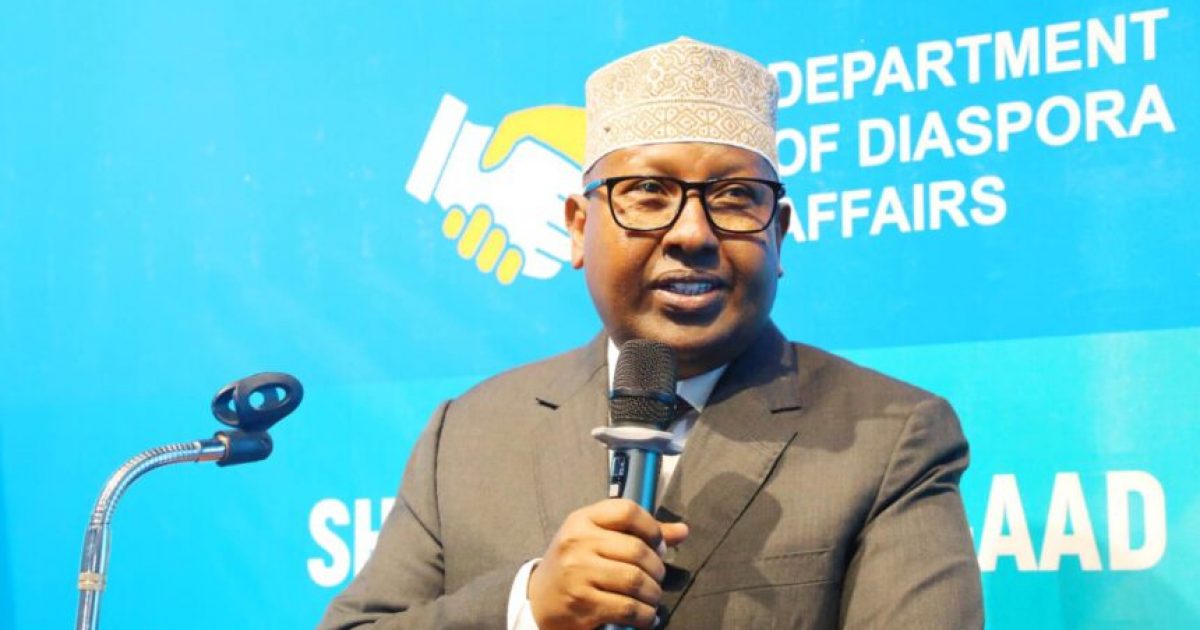 Wasiir Fiqi oo qurba joogta Soomaaliyeed ku ammaanay doorka ay ka qaateen maal gashiga dalka