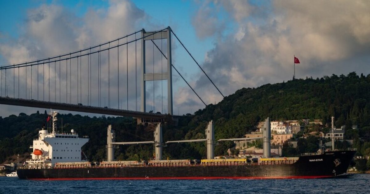 Dhaqdhaqaaqa Marin-Biyoodka Bosfoor oo hakad galay