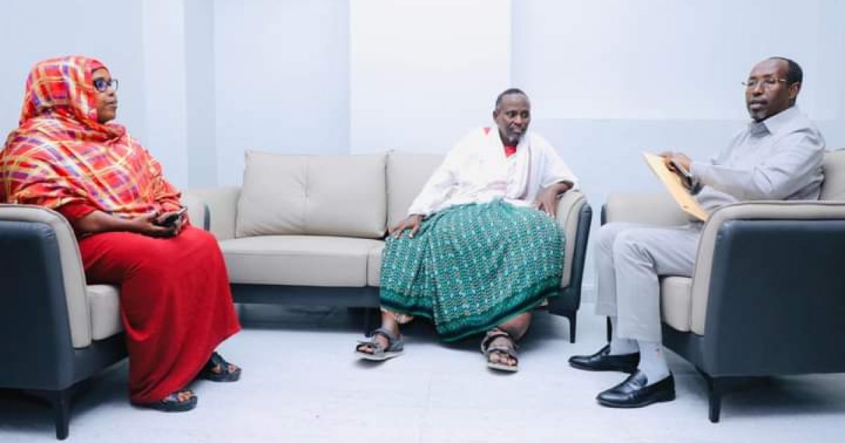 Dhibane Macalin Cali Maxamuud oo caafimaad dibadda ah loo qaaday “SAWIRRO”