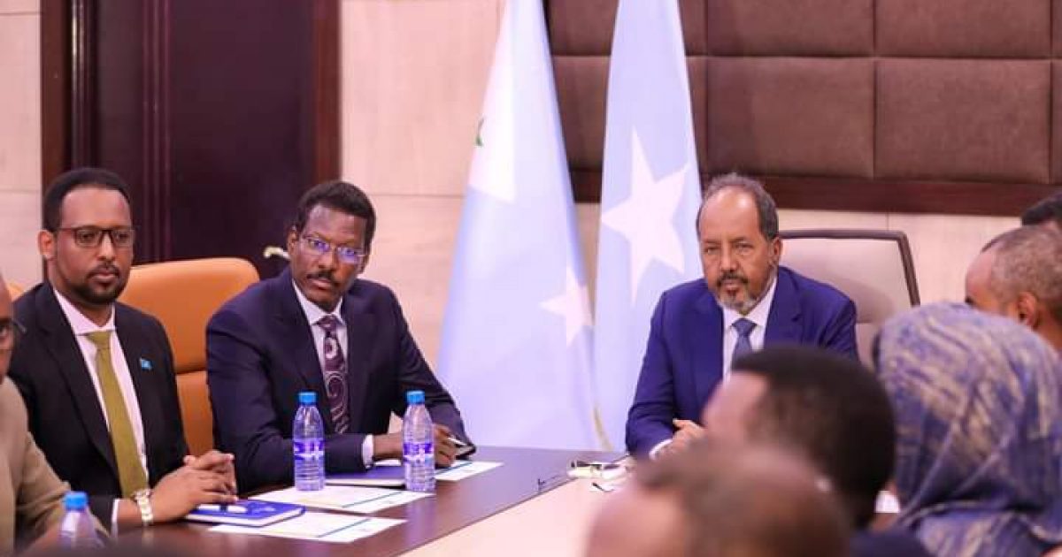 Madaxweynaha JFS oo guddoomiyay shirka dardar-gelinta iyo abaabulka halganka xoreynta ee Wasiirada Heer Federaal iyo heer Galmudug