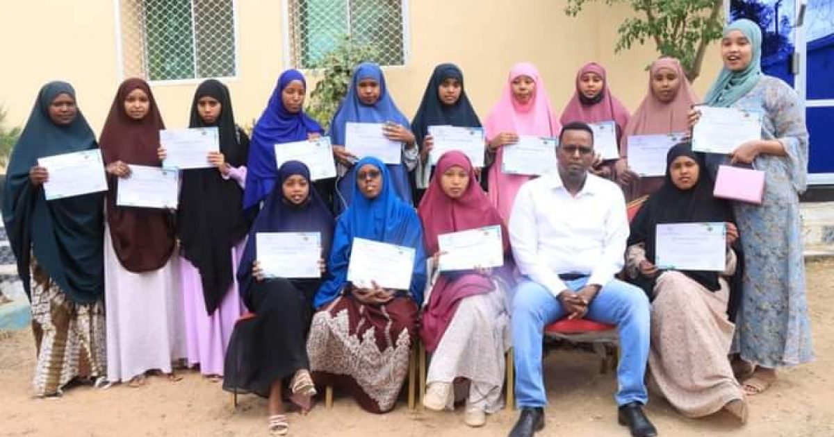 Tababar ku saabsan doorka gabdhaha ee Maamulka Warbaahinta oo lagu soo gabagabeeyay Baydhabo “SAWIRRO”