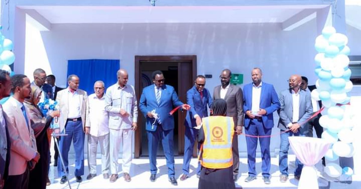 Ra’iisul Wasaare Ku-xigeenka dalka oo xarigga ka jaray xarunta cusub ee Hay’adda SoDMA “SAWIRRO”