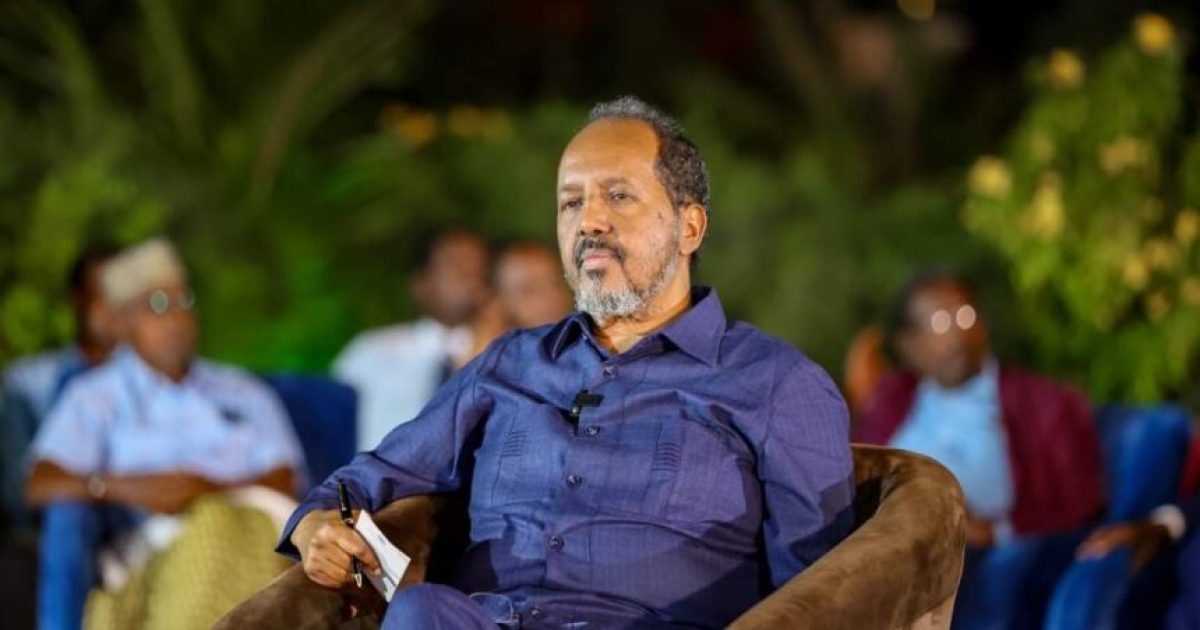 Madaxweyne Xasan“Khaawarijta waxaa lagala dagaalami doonaa fikirka marka uu dhamaado kan Militeriga”.