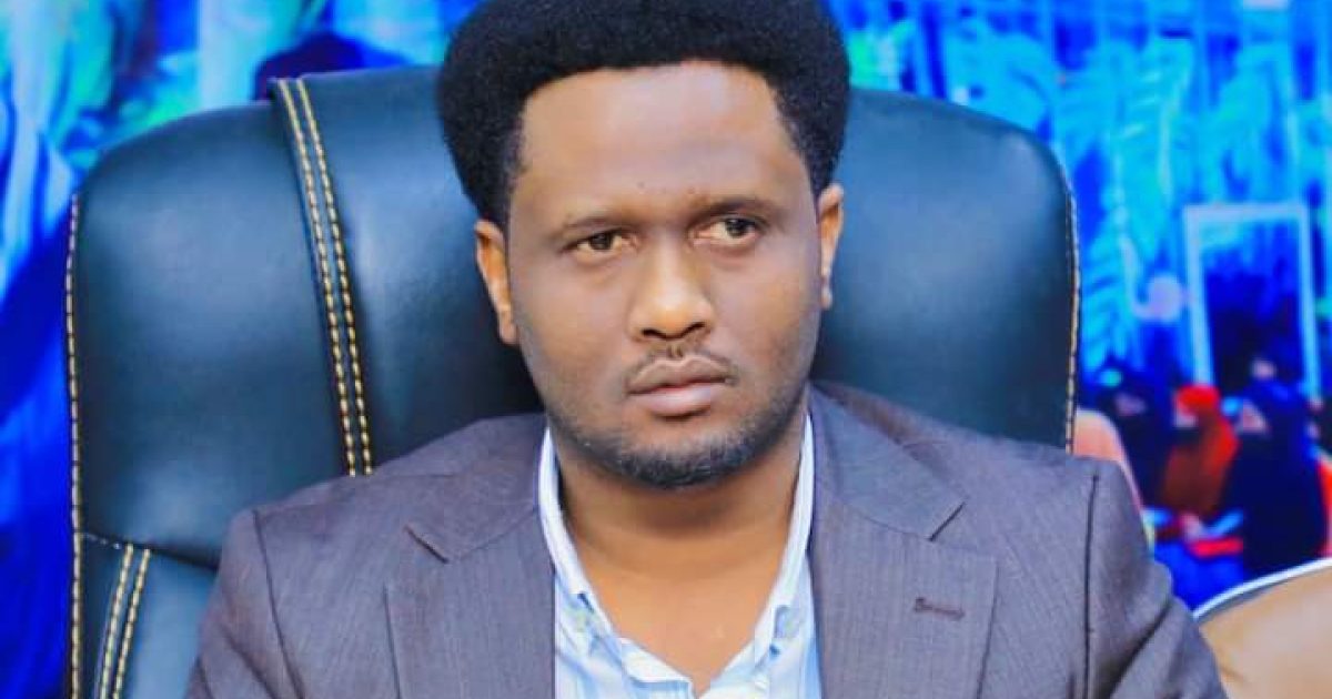 Xoghayaha guud ee Maamulka Gobalka Banaadir oo tababar u furay dhallinyaro “SAWIRRO”