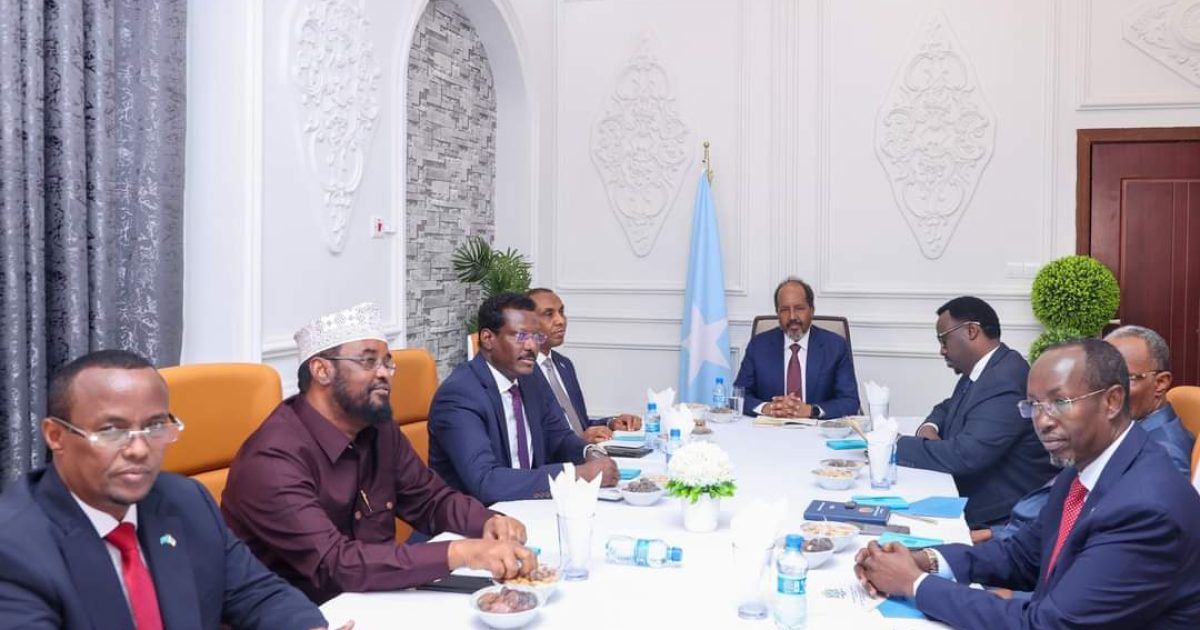 Madaxweyne Xasan Sheekh oo Dhuusamareeb ka furay Shirka Golaha Wadatashiga Qaranka