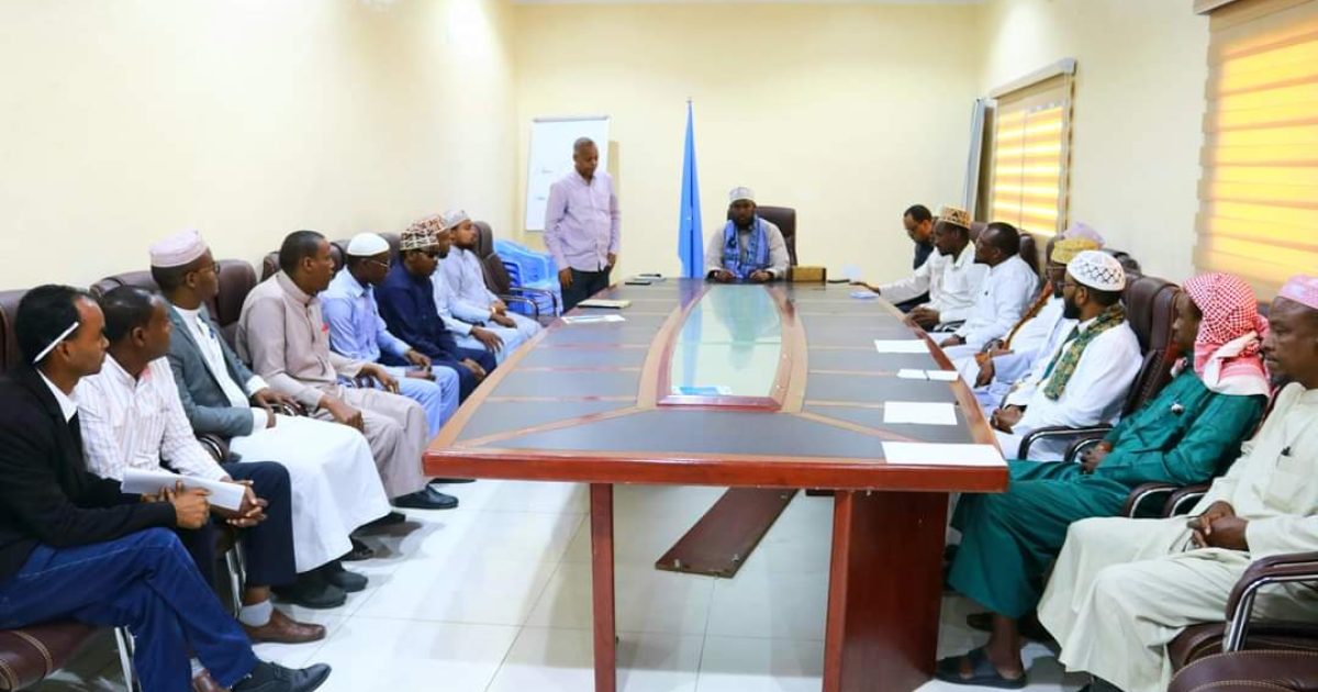 Wasiirka Arrimaha Diinta XFS oo kulan la qaatay Culimada Soomaaliya 