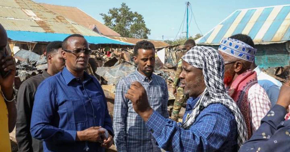 Madaxweynaha Hirshabeelle oo shaaciyay in Guddi loo saari doona dabkii xalay ka kacay Suuqa Jowhar