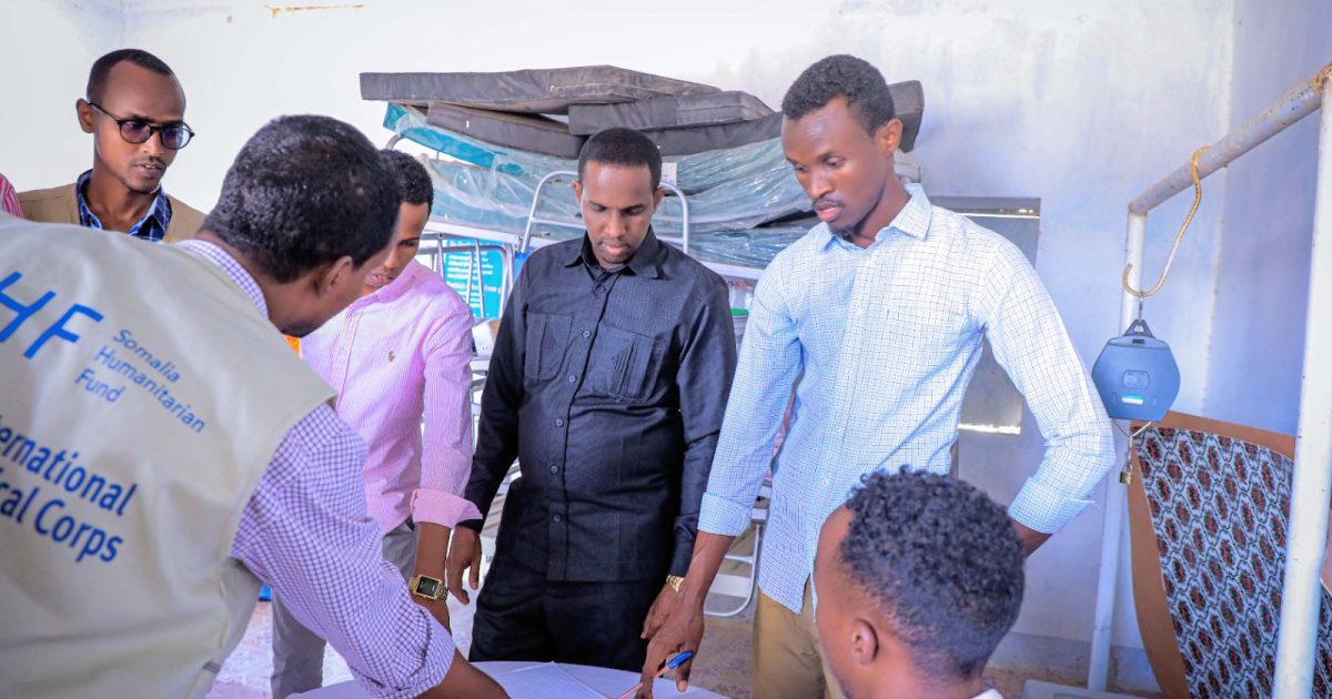 Duqa Degmada Gaalkacyo oo kormeeray Isbitaalka Deegaanka Dagaari “SAWIRRO”