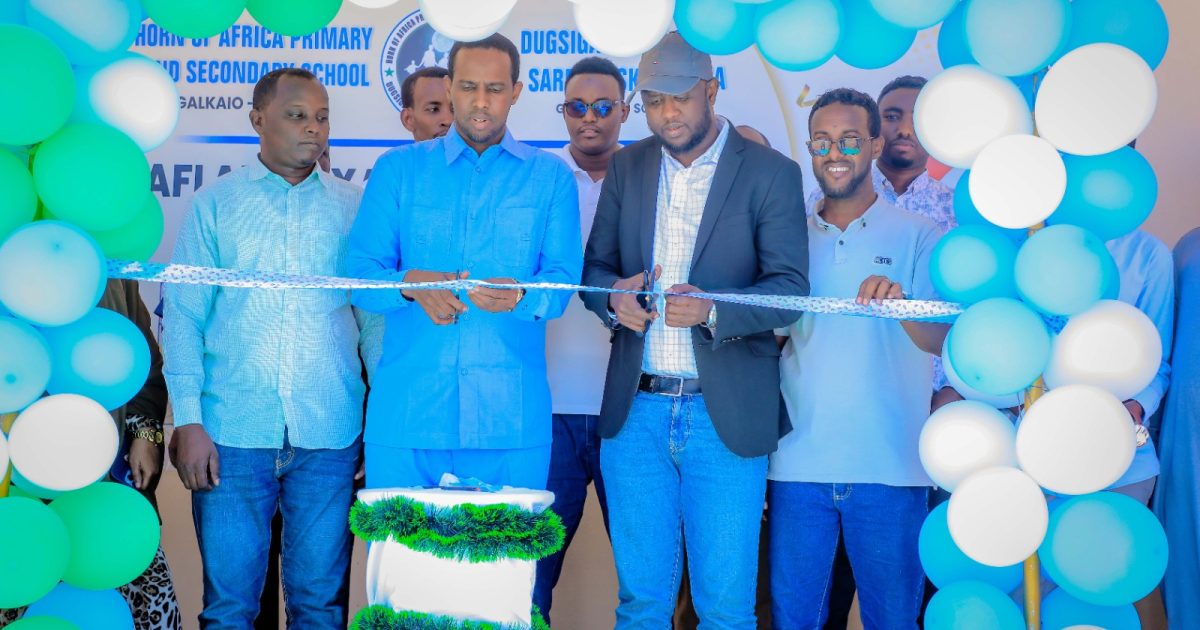 Wasiirka Waxbarashada Galmudug oo xariga ka jaray Xarunta Cusub ee Iskuulka Geeska Afrika “SAWIRRO”