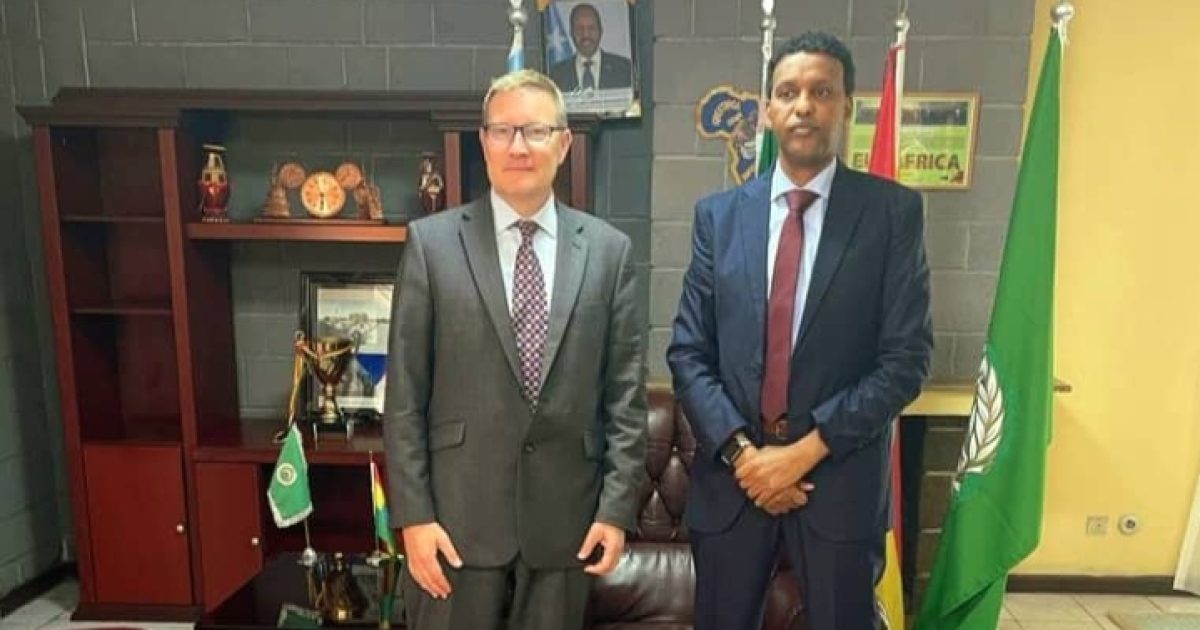 Safiirada Soomaaliya iyo Ingiriiska ee Ethiopia oo ka wada hadlay xoojinta xiriirka labada Dal