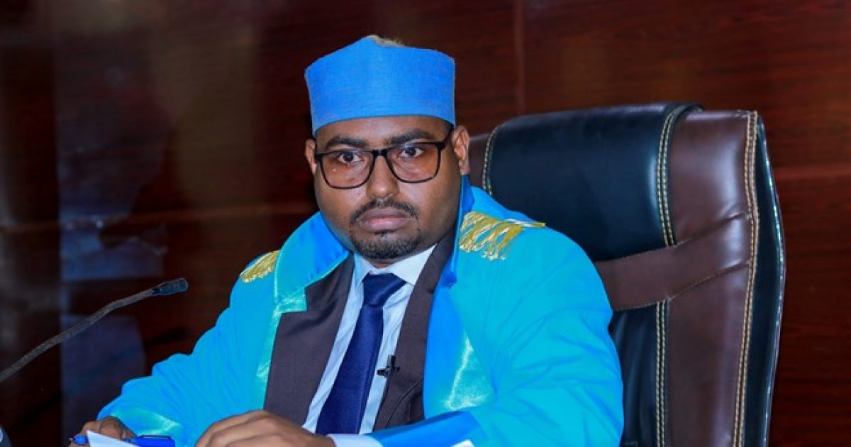 Guddoomiyaha Maxkamadda gobolka Banaadir oo sheegay in ay u baahanyahiin caddeymo dheeraad ah si cadaaladda loo gaaro