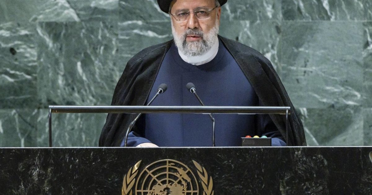 Madaxweynaha Iiraan oo Mareykanka ku eedeeyay hurinta dagaalka Ukraine