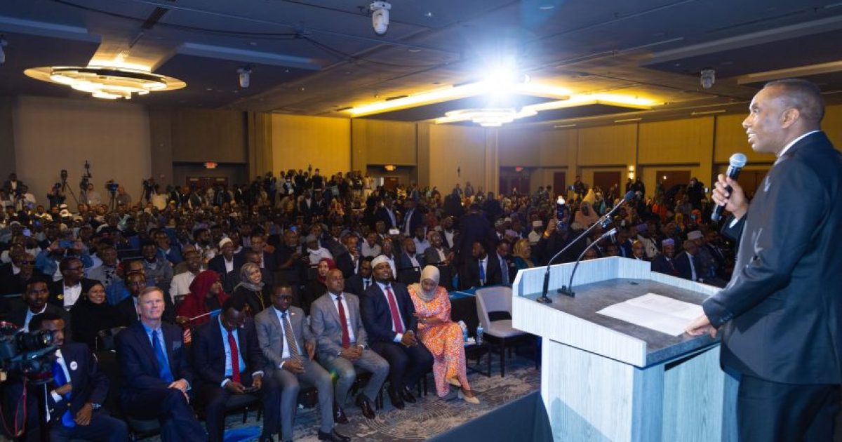 Prime Minister Hamza addresses the largest Somali community in Minnesota, U.S