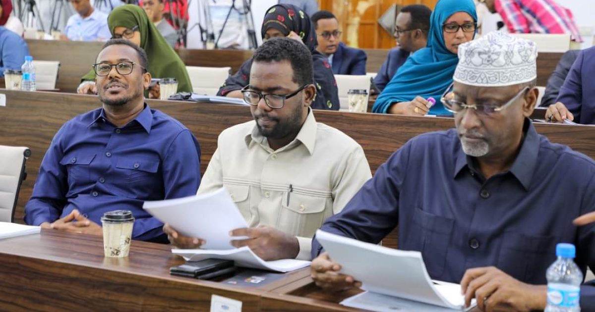 Golaha Shacabka B oo Akhrintii saddexaad mariyay Shaciga shaqalaha Dowladda ee howlgabka ah “SAWIRRO”