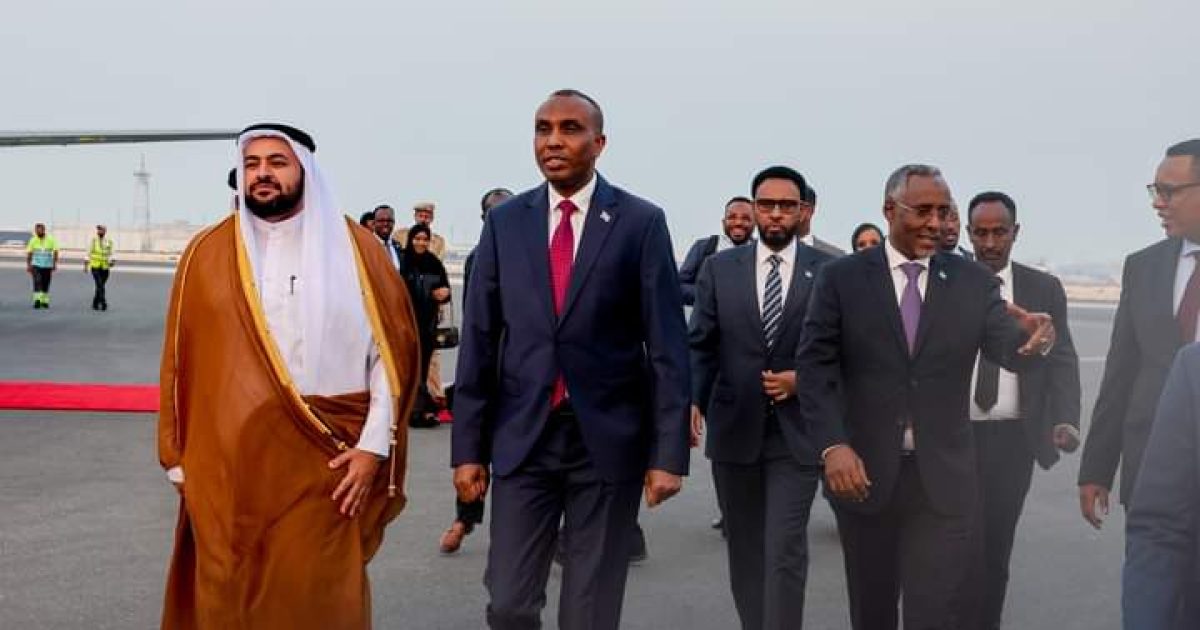 Ra’iisul Wasaare Xamsa iyo Wafdigiisa oo Gaaray Dalka Qatar “SAWIRRO”