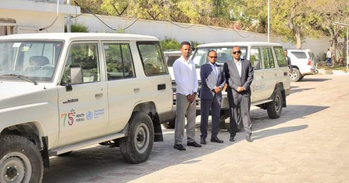 Madaxda Wasaaradaha Caafimaadka Koonfur Galbeed iyo Jubbaland oo lagu wareejiyay gaadiid