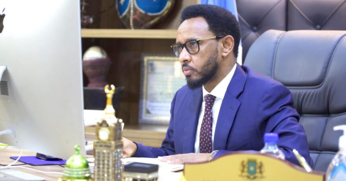 Wasiirka Maaliyadda XFS oo xaqiijiyey in Dowladda Soomaaliya ku guulaysatay Barnaamujka Dayn Cafinta