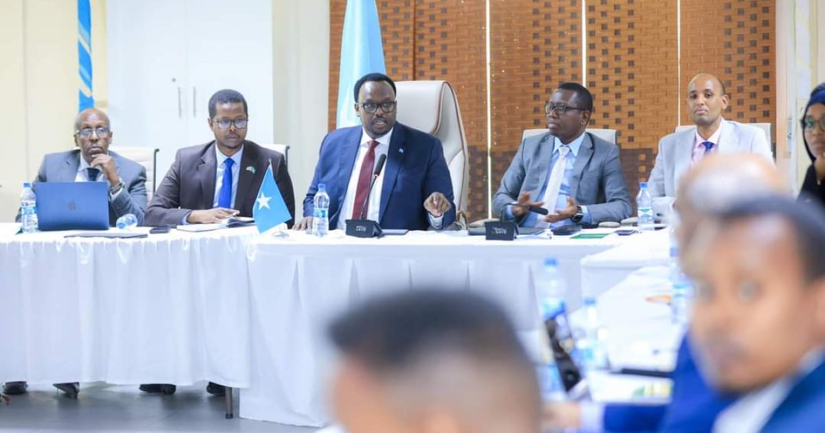 Ra’iisul Wasaare ku-xigeenka dalka oo ka qeybgalay kulan Farsamo oo ku saabsanaa Amniga