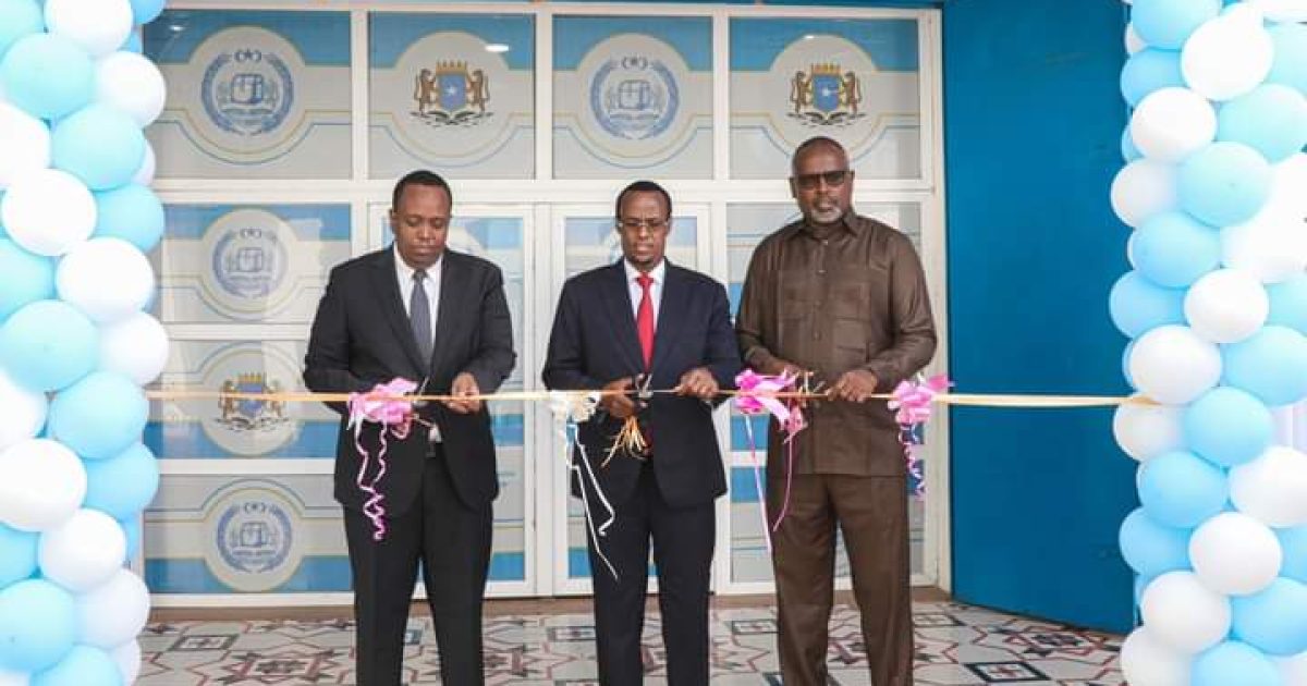 Madaxweynaha Hirshabeelle oo xarigga ka jaray Laanta cusub Bangiga Dhexe ee Soomaaliya