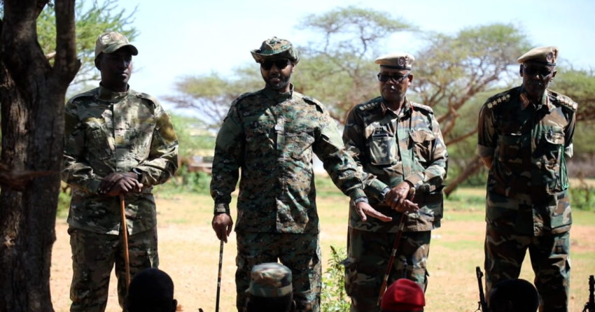 Wasiirka Gaashaandhigga XFS oo kormeeray fariisimaha ciidamada qalabka sida ee Xudur