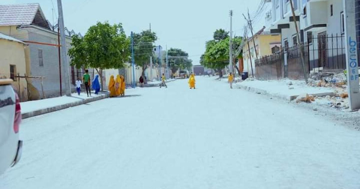 Waddooyin Laami ah iyo Interlock laga hirgelinayo Suuq Bacaad