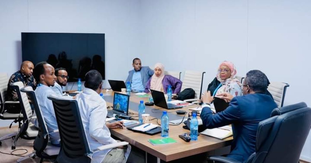 Mas’uuliyiinta Waaxda Kormeerka iyo Qiimeynta ee Wasaaradda Qorsheynta oo la kulmay madaxda Unicef